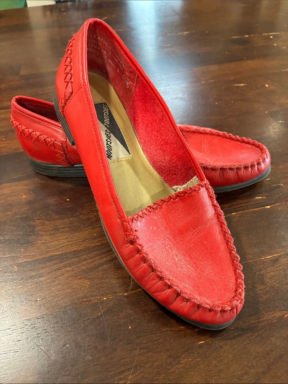 Mootsies Tootsies Moccasin Loafers 7